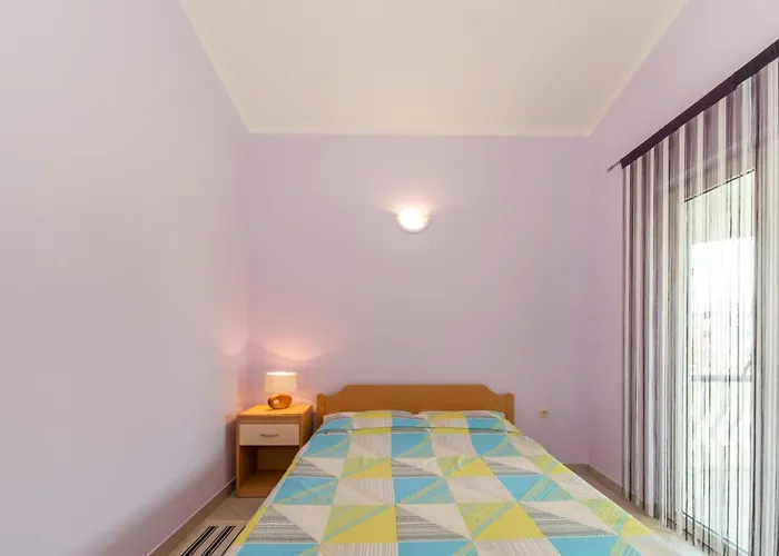 Kurta By Interhome بيت للعطل